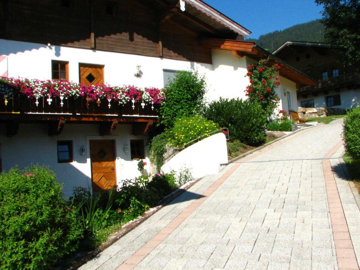 Appartement Lotte Familie Grünberger Brixen im Thale Exterior foto